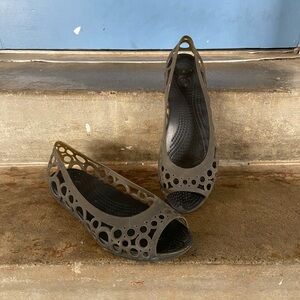 CROCS Women's Black Cutout Flats